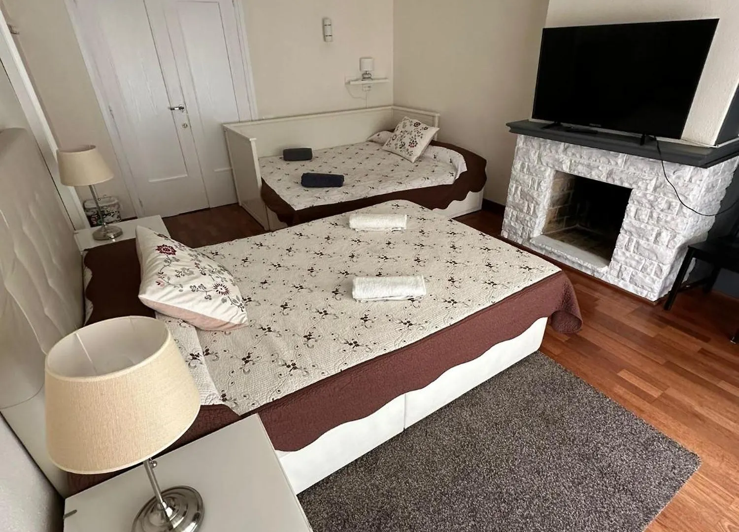Rooms Vilaproma Barcelona 0*,